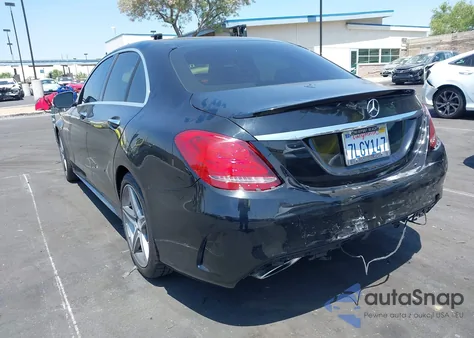 2015 Mercedes-Benz C 300 Luxury/Sport из США, поврежденный, VIN 55SWF4JB4FU074983